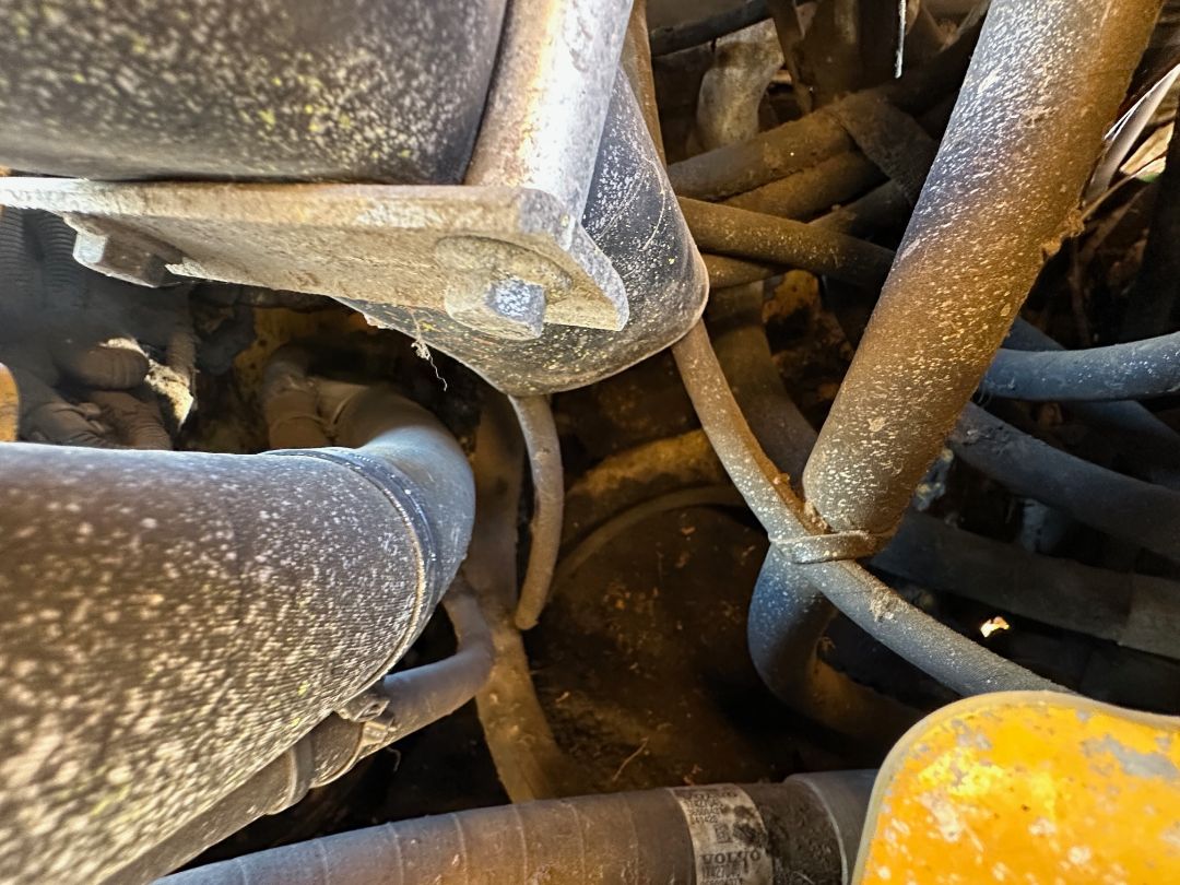 2013 VOLVO L120G - Image 40